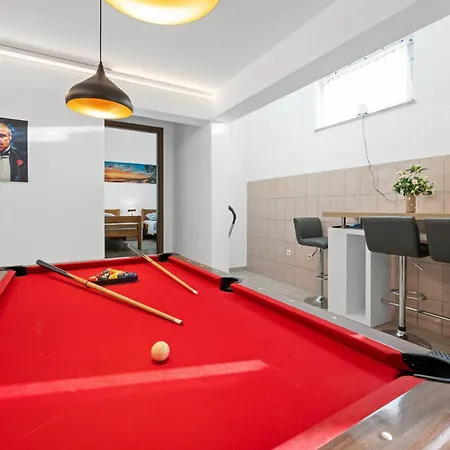 Vakantiehuis Awesome In With Jacuzzi *